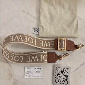 Loewe canvas adjustable detachable bag strap.